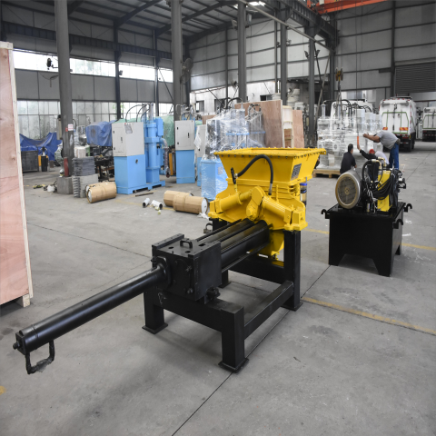 粘稠物料輸送泵技術解析：從結(jié)構(gòu)設計到防堵、耐磨性能優(yōu)化